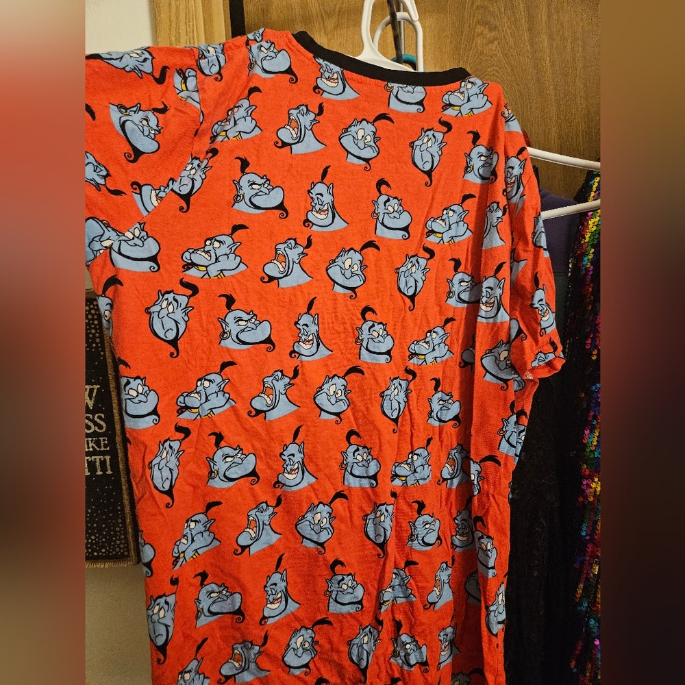 DISNEY'S ALADDIN GENIE ALL OVER PRINT T-SHIRT - Picture 2 of 4